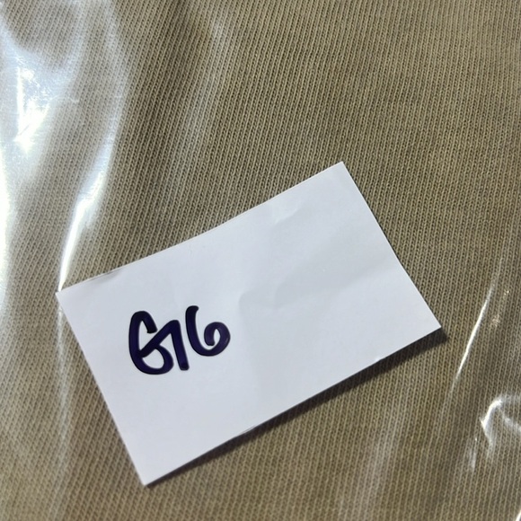 2 boys tee shirts size L - Picture 6 of 6